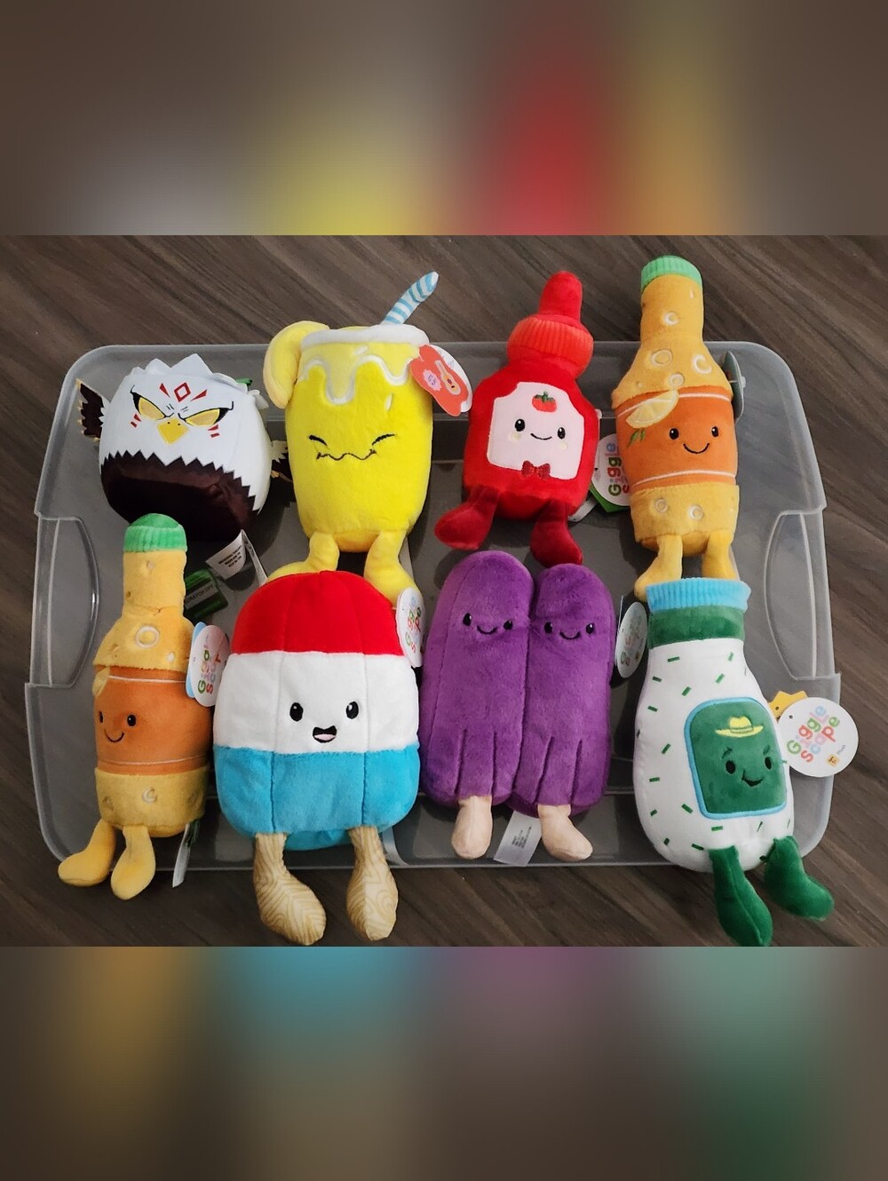 Lot Of 8 - Gigglescape Assorted Plush Toy